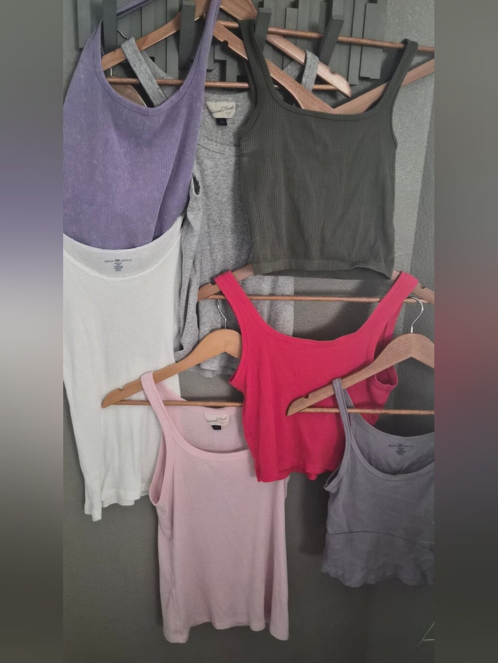 7 Pc Tank Top Bundle Brandy Melville Wild Fable Universal Thread Size S